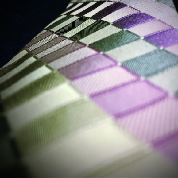 Kenneth Cole Reaction neck tie - Picture 7 of 16